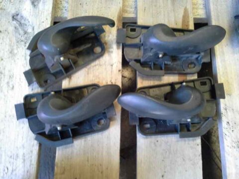MANETA INTERIOR DELANTERA DERECHA FIAT II PUNTO (188) BERLINA 1.2 8V