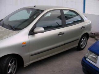 RAMPA INYECTORA FIAT BRAVA (182) 16V 80 SX - fotografía 3
