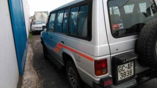 ELEVALUNAS TRASERO DERECHO MITSUBISHI MONTERO (L040) 2500 TD (4-ptas.) - fotografía 4