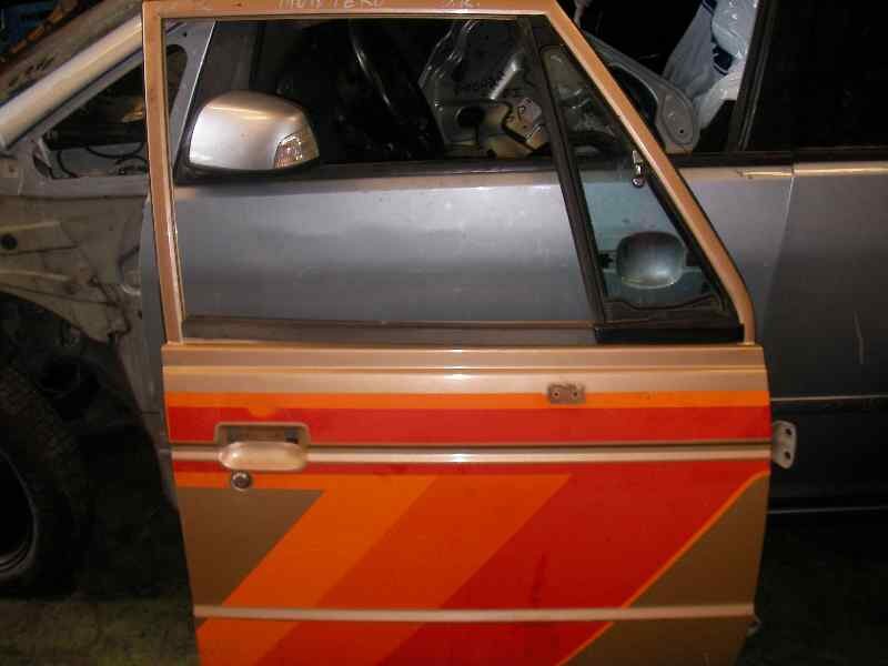 PUERTA DELANTERA DERECHA MITSUBISHI MONTERO (L040) 2500 TD (2-ptas.)