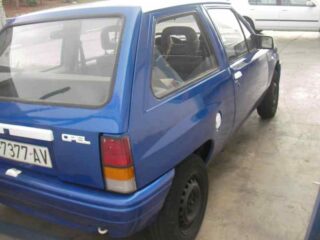 ESCOBILLA LIMPIA OPEL CORSA A City - fotografía 7