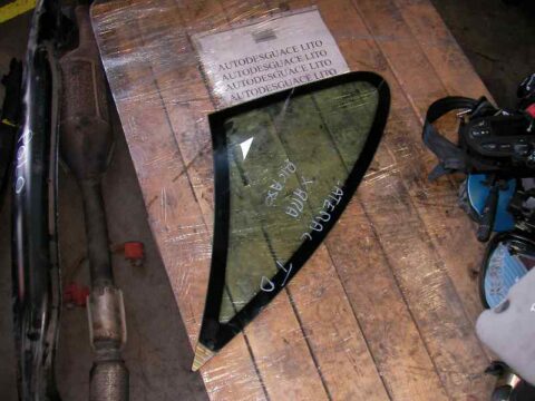 LUNA CUSTODIA TRASERA DERECHA CITROEN XSARA PICASSO 1.8 16V