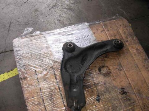BRAZO SUSPENSION INFERIOR DELANTERO IZQUIERDO RENAULT ESPACE IV (JK0) Authentique