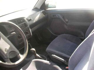 PILOTO TRASERO DERECHO VOLKSWAGEN GOLF III (1H1)(11.1991) GL - fotografía 8