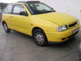 PILOTO TRASERO DERECHO SEAT IBIZA (6K1) Básico - fotografía 2