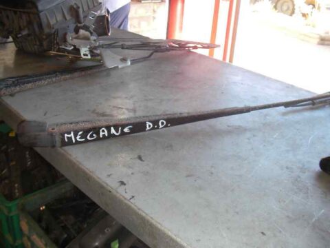 BRAZO LIMPIA DELANTERO DERECHO RENAULT SCENIC I (JA) 1.4 16V Expression