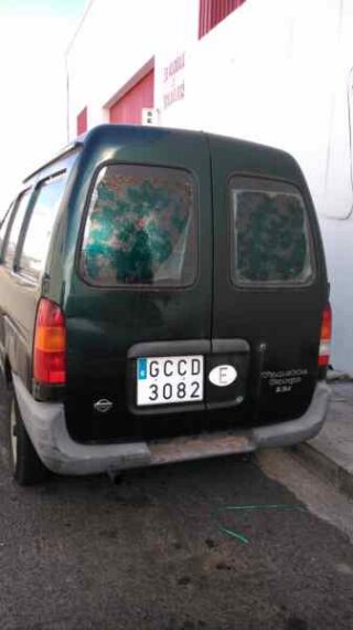MANGUETA DELANTERA DERECHA NISSAN VANETTE CARGO (HC23) Familiar (5 asientos) - fotografía 1