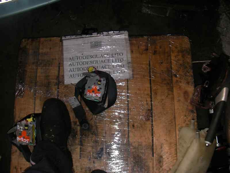 CINTURON SEGURIDAD DELANTERO DERECHO TOYOTA AURIS (E15) Básico