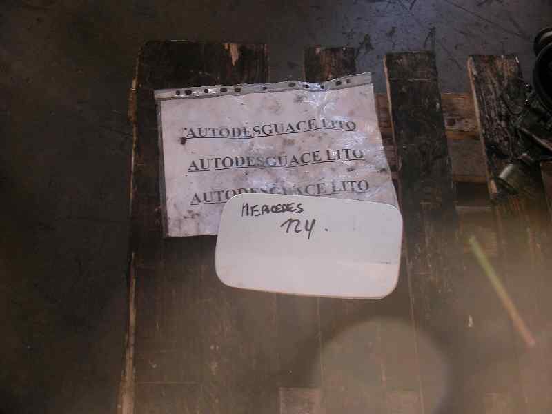 TAPA EXTERIOR COMBUSTIBLE MERCEDES-BENZ CLASE 124 (BM 124) BERLINA 200 (124.020)