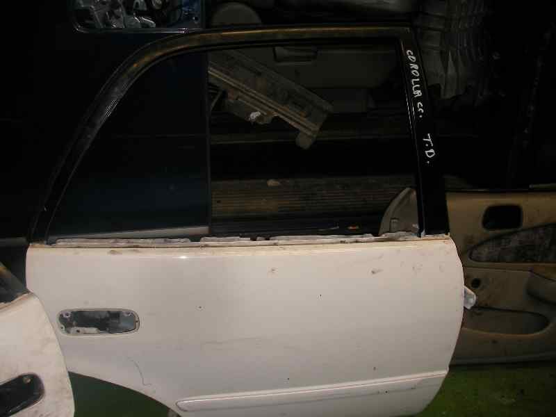 PUERTA TRASERA DERECHA TOYOTA COROLLA (E11) 2.0 D Linea Luna (5-ptas.)