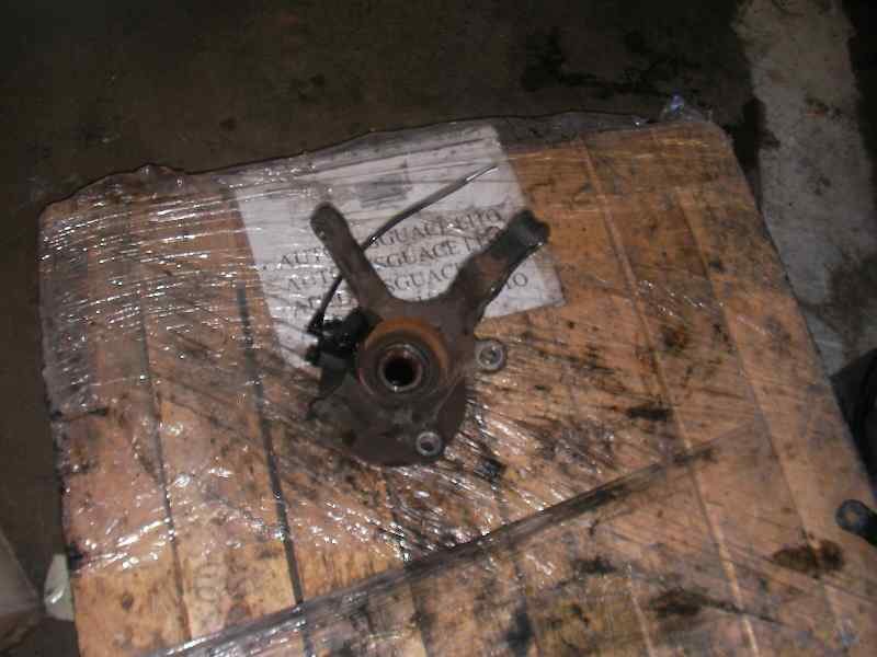 MANGUETA DELANTERA IZQUIERDA NISSAN ALMERA (N16E) Acenta