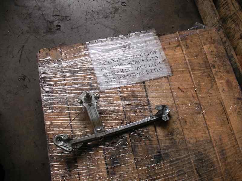 ELEVALUNAS TRASERO DERECHO OPEL CORSA C Club