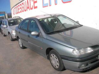 GUARNECIDO PUERTA TRASERA DERECHA RENAULT LAGUNA (B56) 1.8 Anade - fotografía 5