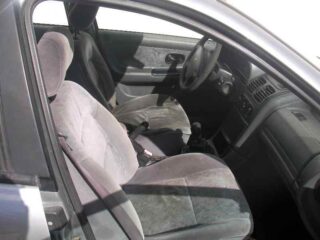 GUARNECIDO PUERTA DELANTERA IZQUIERDA RENAULT LAGUNA (B56) 1.8 Anade - fotografía 6