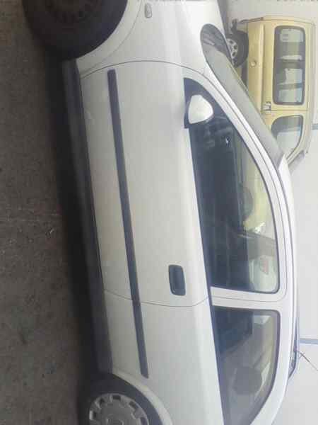 RAMPA INYECTORA OPEL ASTRA G BERLINA Club