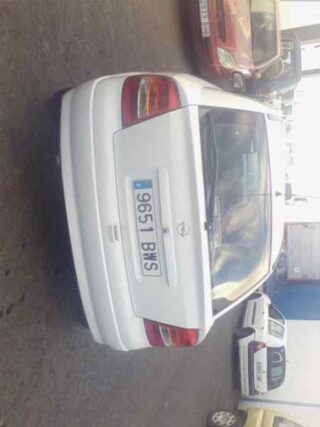 RAMPA INYECTORA OPEL ASTRA G BERLINA Club - fotografía 3