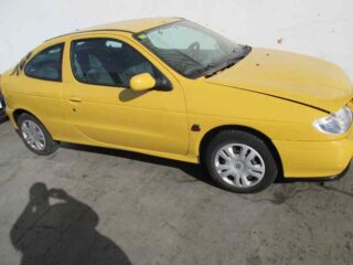 PARAGOLPES TRASERO RENAULT MEGANE I CABRIOLET (EA0) 1.6 - fotografía 4