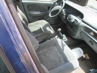 RETROVISOR IZQUIERDO RENAULT MEGANE I CLASSIC (LA0) 1.4e RN - fotografía 4