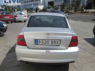 NO IDENTIFICADO OPEL VECTRA B BERLINA Elegance - fotografía 5
