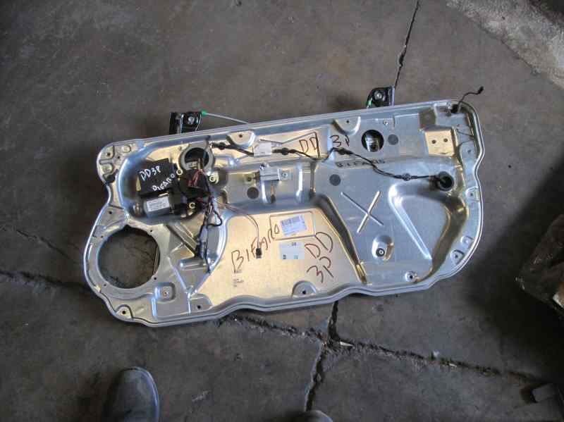 MOTOR ELEVALUNAS DELANTERO DERECHO VOLKSWAGEN POLO IV (9N1) Highline