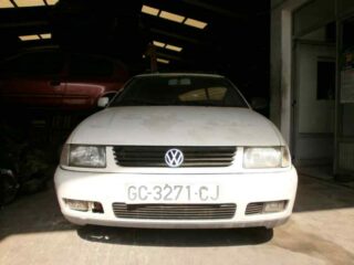 TRANSMISION DELANTERA DERECHA VOLKSWAGEN POLO III BERLINA (6N2) Trendline - fotografía 1