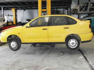 PORTON TRASERO SEAT CORDOBA BERLINA (6K2) CLX - fotografía 4