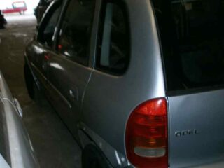 CAJA MARIPOSA OPEL CORSA B Edition 2000 - fotografía 2