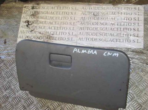 GUANTERA NISSAN ALMERA (N16E) Acenta