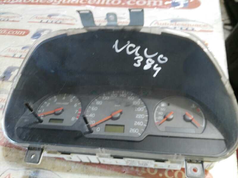 CUADRO INSTRUMENTOS VOLVO S40 BERLINA 2.0 T