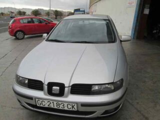 MANGUETA DELANTERA DERECHA SEAT LEON (1M1) Signo - fotografía 1