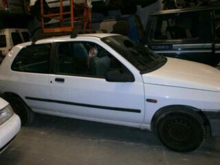 MANGUETA DELANTERA IZQUIERDA RENAULT CLIO I FASE I II (BC57) 1.2 Alize - fotografía 8