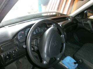 MANGUETA DELANTERA DERECHA OPEL ASTRA F BERLINA Básico - fotografía 7