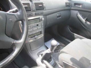 PINZA DE FRENO DELANTERA DERECHA TOYOTA AVENSIS BERLINA (T25) 1.8 Sol Sedán (4-ptas.) - fotografía 5