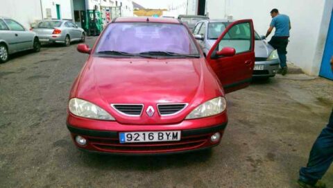 ELEVALUNAS DELANTERO DERECHO RENAULT MEGANE I FASE 2 BERLINA (BA0) 1.9 D Authentique