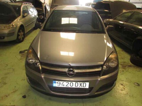 REFUERZO PARAGOLPES DELANTERO OPEL ASTRA H BERLINA Essentia