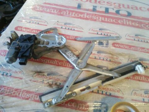 ELEVALUNAS DELANTERO DERECHO OPEL CORSA C Essentia