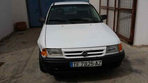 PRETENSOR AIRBAG IZQUIERDO OPEL ASTRA F BERLINA Básico