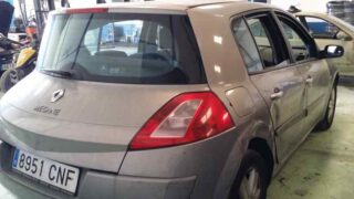 BANDEJA TRASERA RENAULT MEGANE II BERLINA 3P Authentique - fotografía 3