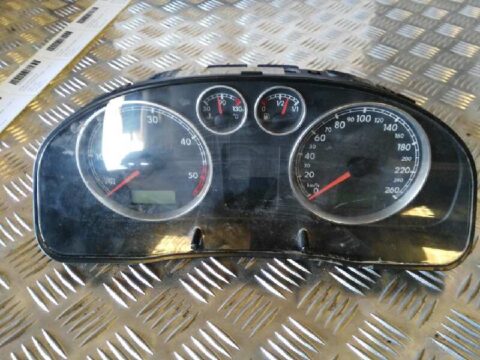 CUADRO INSTRUMENTOS VOLKSWAGEN PASSAT BERLINA (3B3) Advance