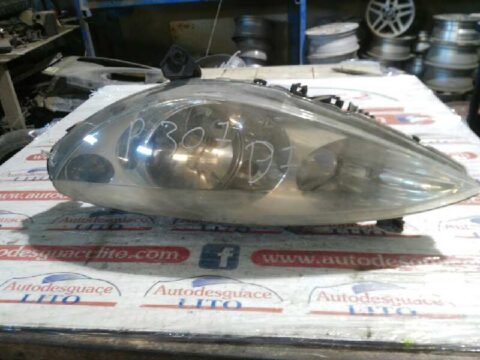 FARO IZQUIERDO PEUGEOT 307 (S1)(04.2001) XS