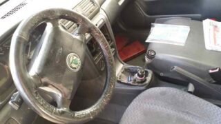 LUNA TRASERA DERECHA SKODA OCTAVIA COMBI (1U5) Ambiente - fotografía 4