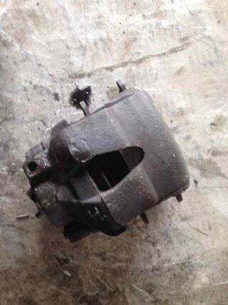 PINZA DE FRENO DELANTERA IZQUIERDA SKODA OCTAVIA COMBI (1U5) Ambiente - fotografía 1