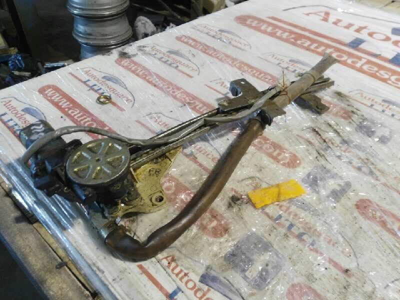 ELEVALUNAS DELANTERO DERECHO MAZDA 323 BERLINA (BG) GLX