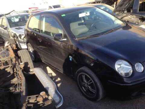 PARAGOLPES DELANTERO VOLKSWAGEN POLO IV (9N1) Trendline