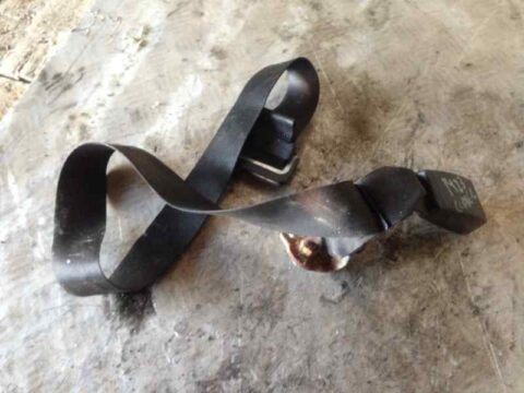 CINTURON SEGURIDAD TRASERO CENTRAL MERCEDES-BENZ CLASE C (BM 202) BERLINA 250 Diesel (202.125)