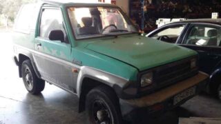 VOLANTE DAIHATSU - fotografía 2