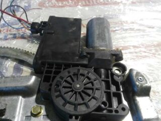 ELEVALUNAS DELANTERO DERECHO OPEL VECTRA A CD - fotografía 2