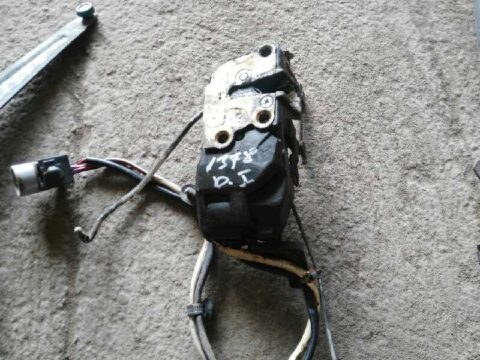 CERRADURA PUERTA DELANTERA IZQUIERDA TOYOTA COROLLA (E11) 2.0 D Linea Luna (5-ptas.)