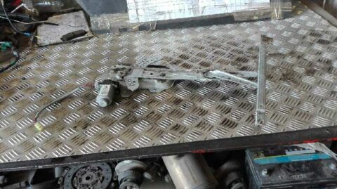 ELEVALUNAS DELANTERO DERECHO MG ROVER ROVER 45 (RT) Classic (4-ptas.)