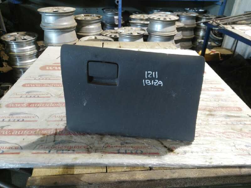 GUANTERA SEAT IBIZA (6L1) Fresh